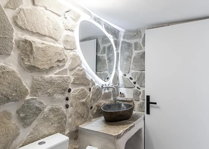 Family Naxos * Naxos City